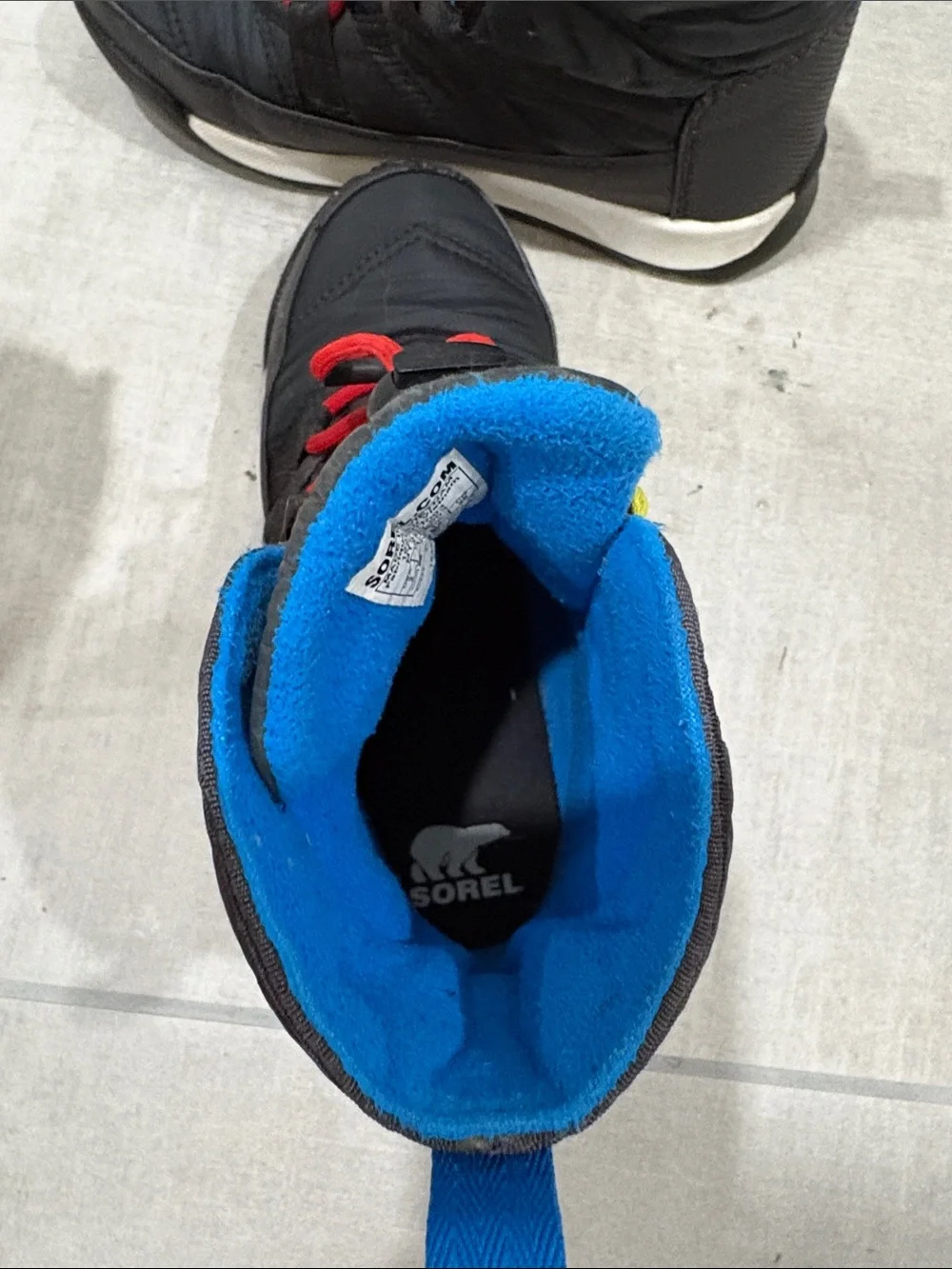 Sorel kids whitney